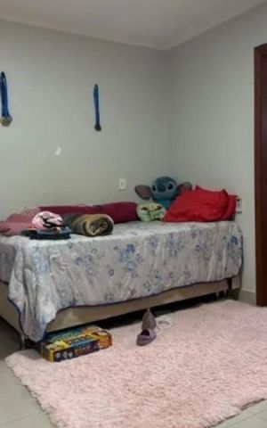 Casa à venda com 150m², 4 quartos e 2 vagas Casa à venda com 150m², 4 quartos e 2 vagasQuarto