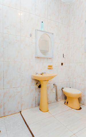 Casa para alugar com 129m², 3 quartos e 4 vagasBanheiro