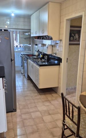 Apartamento à venda com 156m², 4 quartos e 2 vagas