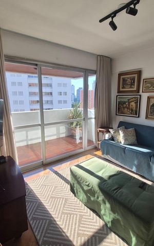 Apartamento à venda com 156m², 4 quartos e 2 vagas Apartamento à venda com 156m², 4 quartos e 2 vagasSala