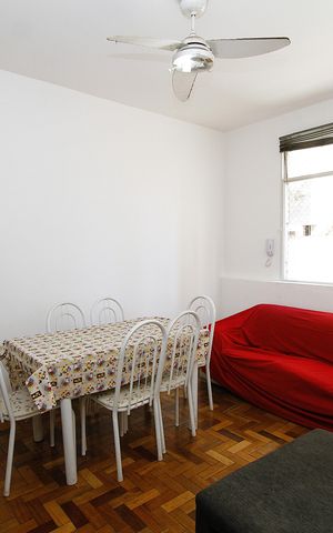 Apartamento à venda com 80m², 3 quartos e 1 vagaSala