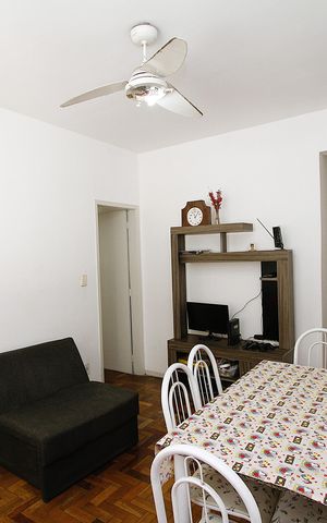 Apartamento à venda com 80m², 3 quartos e 1 vagaSala