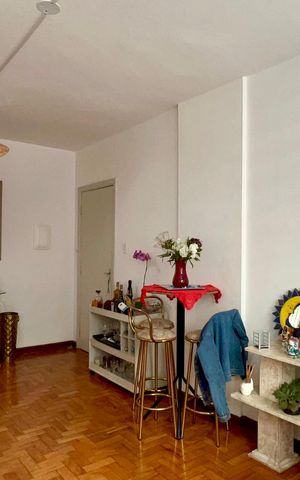 Apartamento à venda com 75m², 2 quartos e sem vaga Apartamento à venda com 75m², 2 quartos e sem vagaSala