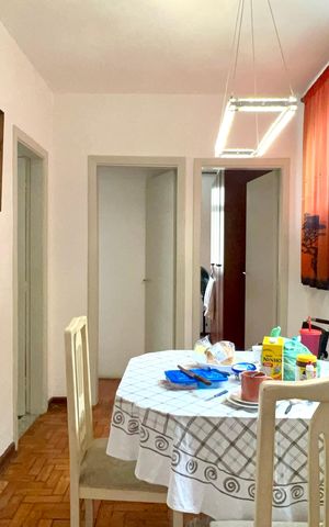 Apartamento à venda com 75m², 2 quartos e sem vaga Apartamento à venda com 75m², 2 quartos e sem vagaSala de Jantar