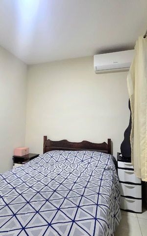Casa à venda com 114m², 2 quartos e 3 vagas Casa à venda com 114m², 2 quartos e 3 vagasQuarto