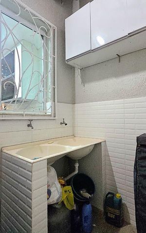 Casa à venda com 114m², 2 quartos e 3 vagas Casa à venda com 114m², 2 quartos e 3 vagasÁrea de serviço