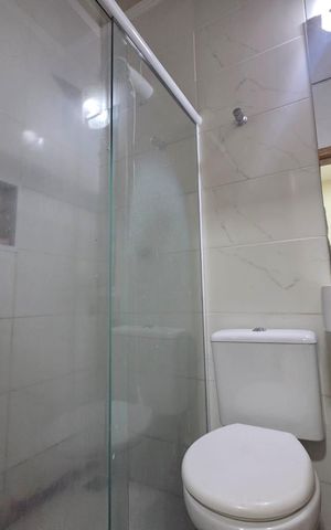 Casa à venda com 114m², 2 quartos e 3 vagas Casa à venda com 114m², 2 quartos e 3 vagasBanheiro