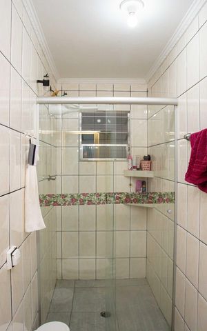 Casa à venda com 284m², 3 quartos e 2 vagasBanheiro Casa 2