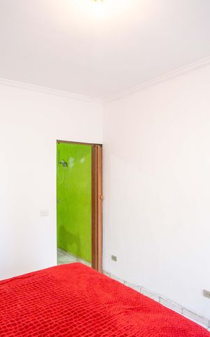 Casa à venda com 284m², 3 quartos e 2 vagasQuarto 2 Casa  1