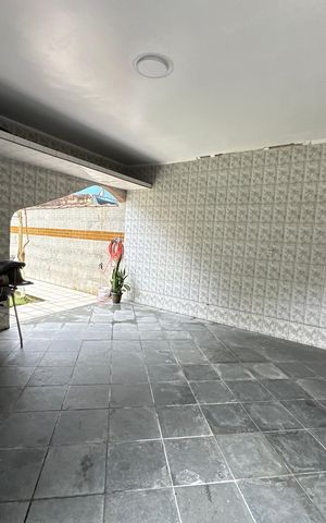Casa para alugar com 330m², 4 quartos e 2 vagas Casa para alugar com 330m², 4 quartos e 2 vagasGaragem