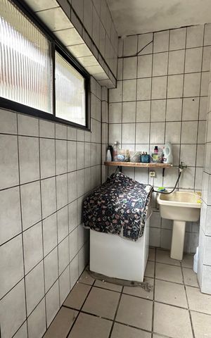 Casa para alugar com 330m², 4 quartos e 2 vagas Casa para alugar com 330m², 4 quartos e 2 vagasÁrea de Serviço
