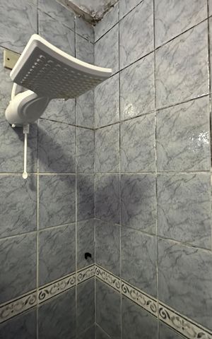 Casa para alugar com 330m², 4 quartos e 2 vagas Casa para alugar com 330m², 4 quartos e 2 vagasBanheiro 1
