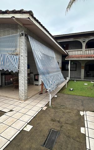 Casa para alugar com 330m², 4 quartos e 2 vagas Casa para alugar com 330m², 4 quartos e 2 vagasQuintal