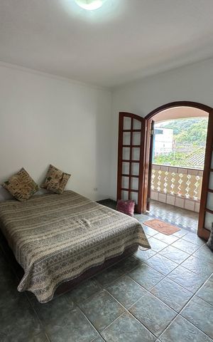 Casa para alugar com 330m², 4 quartos e 2 vagas Casa para alugar com 330m², 4 quartos e 2 vagasQuarto 1
