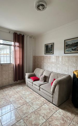 Casa para alugar com 330m², 4 quartos e 2 vagas Casa para alugar com 330m², 4 quartos e 2 vagasSala