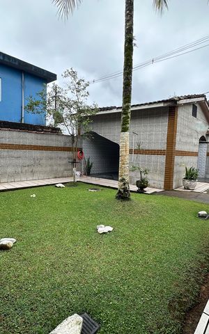 Casa para alugar com 330m², 4 quartos e 2 vagas Casa para alugar com 330m², 4 quartos e 2 vagasQuintal