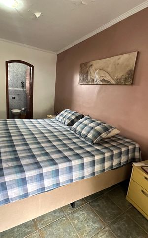 Casa para alugar com 330m², 4 quartos e 2 vagas Casa para alugar com 330m², 4 quartos e 2 vagasQuarto 2