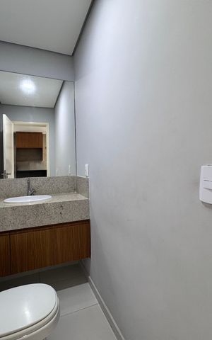 Casa de condomínio à venda com 180m², 4 quartos e 2 vagas Casa de condomínio à venda com 180m², 4 quartos e 2 vagasLavabo