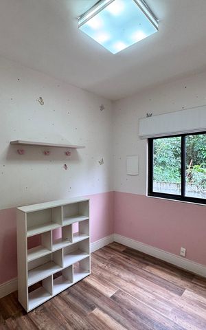 Casa de condomínio à venda com 180m², 4 quartos e 2 vagas Casa de condomínio à venda com 180m², 4 quartos e 2 vagasQuarto 2