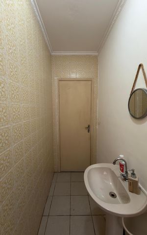 Casa à venda com 256m², 3 quartos e 2 vagasLavabo 