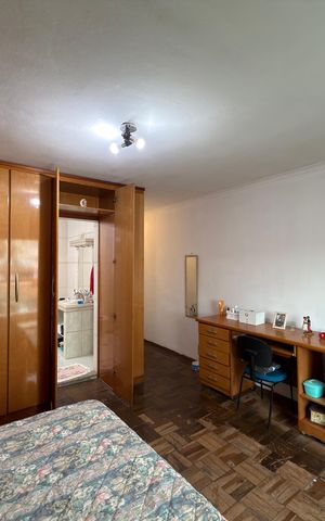 Casa à venda com 256m², 3 quartos e 2 vagasSuíte 3