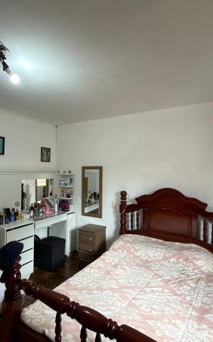 Casa à venda com 256m², 3 quartos e 2 vagasSuíte 1
