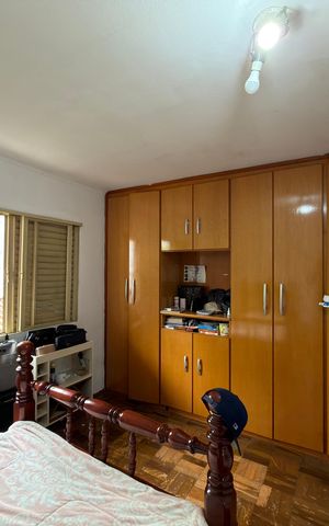 Casa à venda com 256m², 3 quartos e 2 vagasSuíte 1