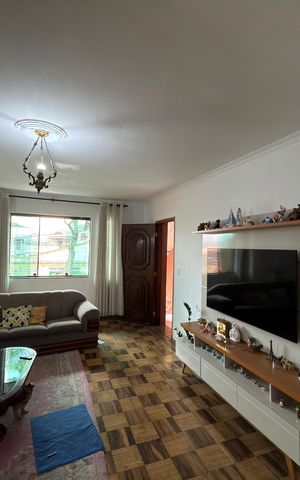 Casa à venda com 256m², 3 quartos e 2 vagasSala 