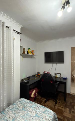 Casa à venda com 256m², 3 quartos e 2 vagasSuíte 2