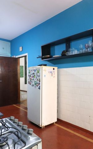 Casa à venda com 411m², 4 quartos e 6 vagasCozinha 2