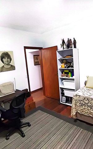 Casa à venda com 189m², 4 quartos e 2 vagas Casa à venda com 189m², 4 quartos e 2 vagasQuarto 3
