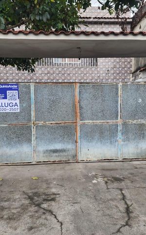 Casa para alugar com 60m², 2 quartos e 1 vaga Casa para alugar com 60m², 2 quartos e 1 vagaFachada