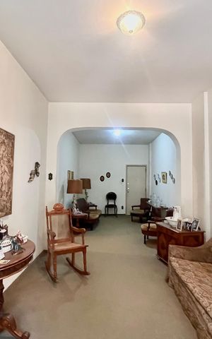 Apartamento à venda com 139m², 3 quartos e sem vaga Apartamento à venda com 139m², 3 quartos e sem vagaSala