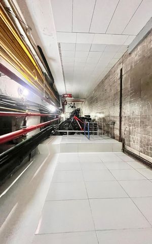 Apartamento à venda com 139m², 3 quartos e sem vaga Apartamento à venda com 139m², 3 quartos e sem vagaGaragem