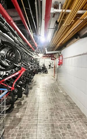 Apartamento à venda com 139m², 3 quartos e sem vaga Apartamento à venda com 139m², 3 quartos e sem vagaGaragem