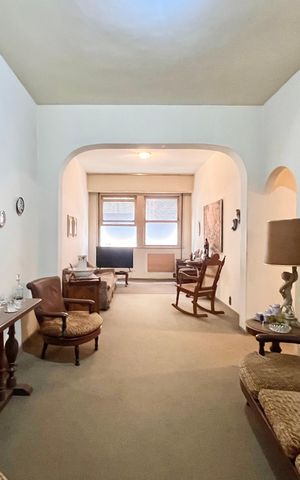 Apartamento à venda com 139m², 3 quartos e sem vaga Apartamento à venda com 139m², 3 quartos e sem vagaSala