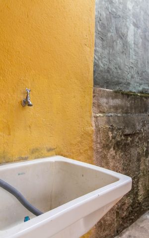 Casa para alugar com 40m², 1 quarto e sem vaga Casa para alugar com 40m², 1 quarto e sem vagaArea de Servilo