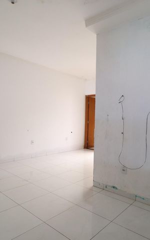 Casa para alugar com 50m², 2 quartos e 2 vagasSala