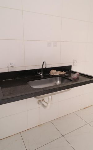 Casa para alugar com 50m², 2 quartos e 2 vagasCozinha