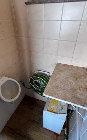 Apartamento à venda com 400m², 5 quartos e 4 vagas Apartamento à venda com 400m², 5 quartos e 4 vagasBanheiro