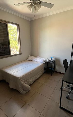 Apartamento à venda com 400m², 5 quartos e 4 vagas Apartamento à venda com 400m², 5 quartos e 4 vagasQuarto
