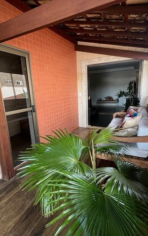 Apartamento à venda com 400m², 5 quartos e 4 vagas Apartamento à venda com 400m², 5 quartos e 4 vagasÁrea externa