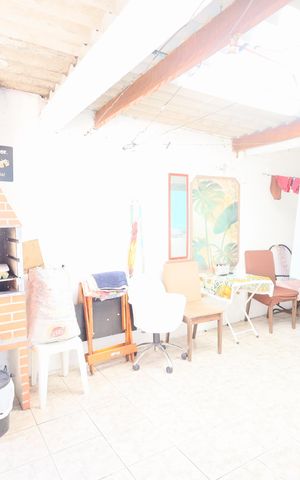 Casa à venda com 470m², 3 quartos e 4 vagasÁrea de Serviço 2