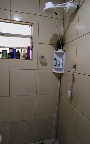 Casa à venda com 470m², 3 quartos e 4 vagasCasa 2 - Banheiro social 