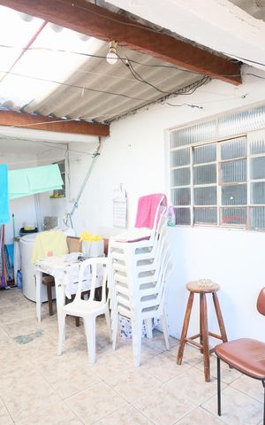 Casa à venda com 470m², 3 quartos e 4 vagasÁrea de Serviço 2
