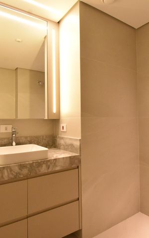 Casa de condomínio à venda com 266m², 3 quartos e 2 vagasBanheiro da Suíte 2