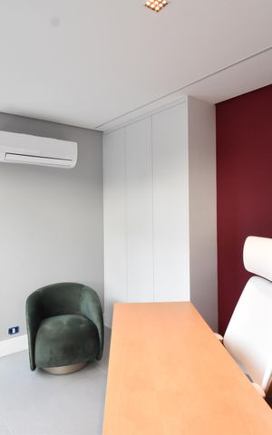 Casa de condomínio à venda com 266m², 3 quartos e 2 vagasÁtico