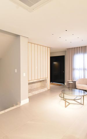 Casa de condomínio à venda com 266m², 3 quartos e 2 vagasSala