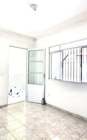 Casa para alugar com 68m², 1 quarto e 1 vaga Casa para alugar com 68m², 1 quarto e 1 vagaSala