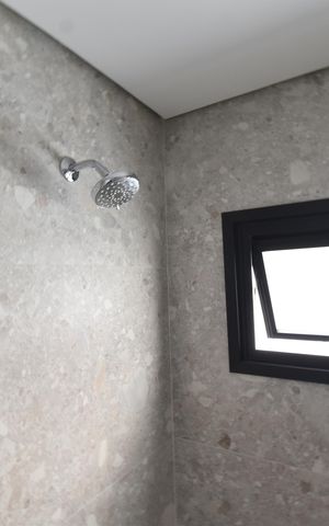 Casa de condomínio à venda com 266m², 3 quartos e 2 vagasBanheiro da Suíte